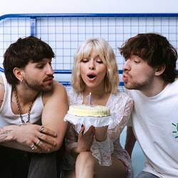 MOLODI, Маша Кондратенко - перший номер